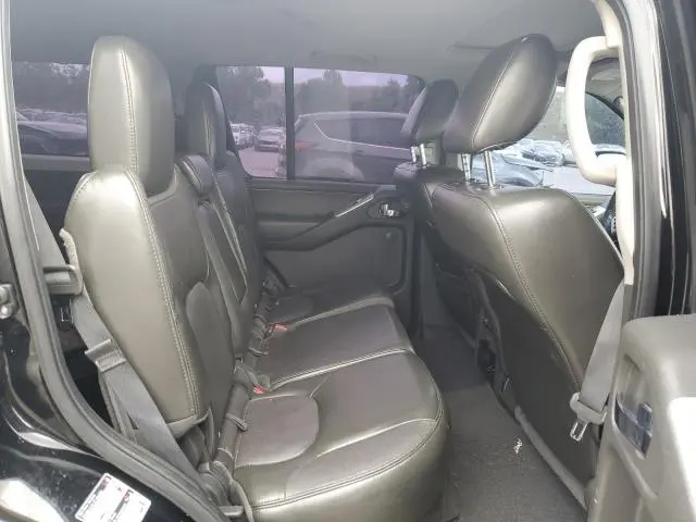 2012 NISSAN PATHFINDER S  
