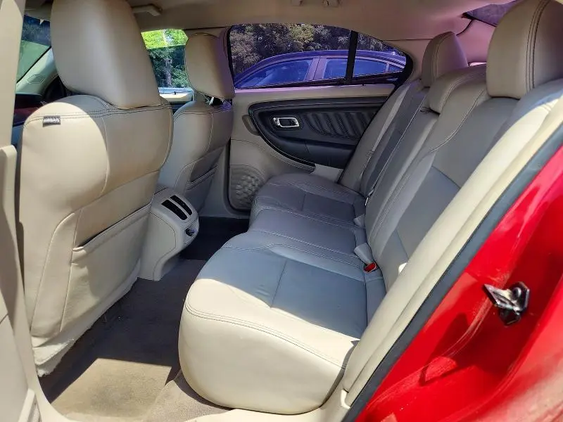 2011 FORD TAURUS SEL  