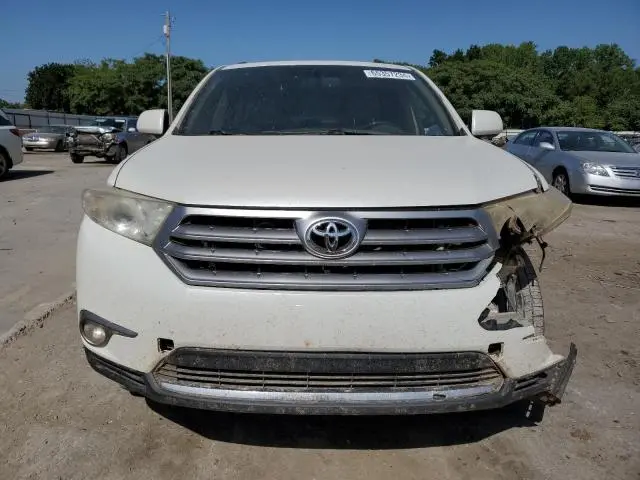 2011 TOYOTA HIGHLANDER LIMITED