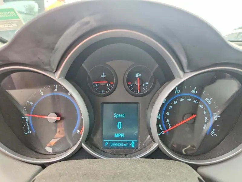 2012 CHEVROLET CRUZE LS  