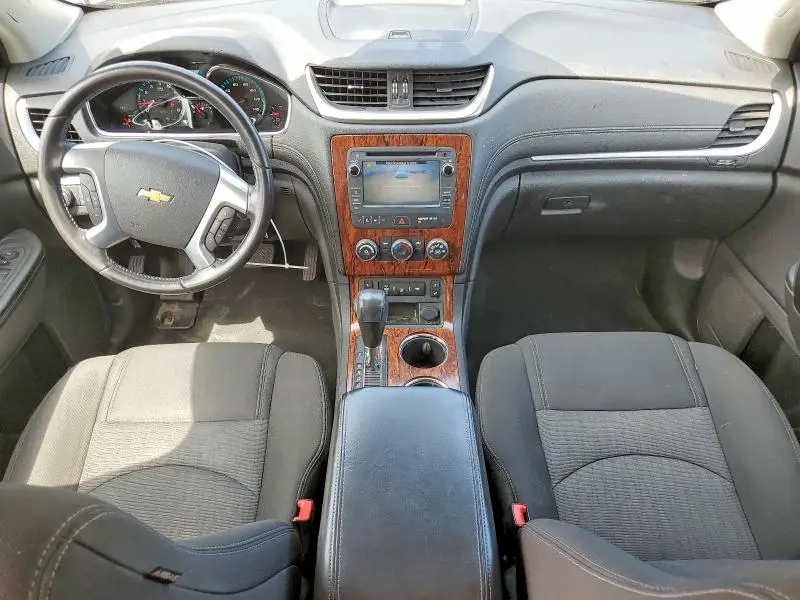 2014 CHEVROLET TRAVERSE LT  