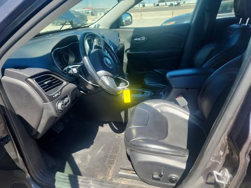 2019 JEEP CHEROKEE TRAILHAWK  