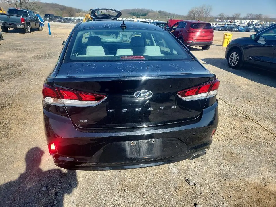 2018 HYUNDAI SONATA SE  