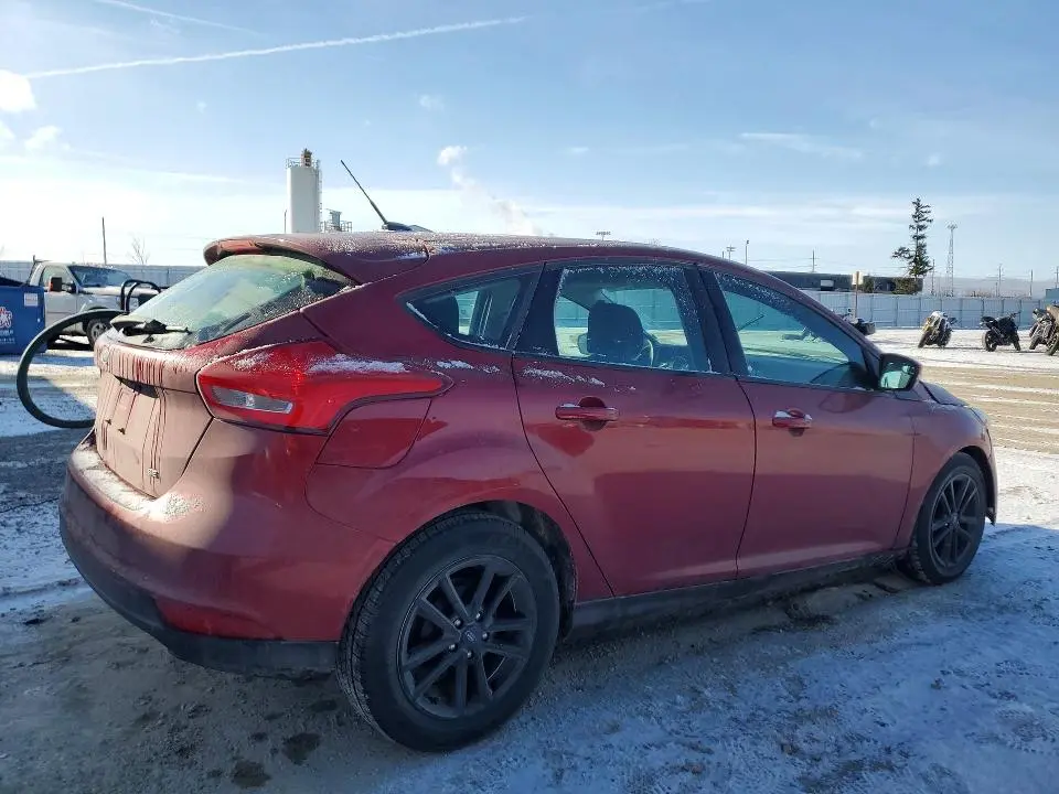 2017 FORD FOCUS SE  