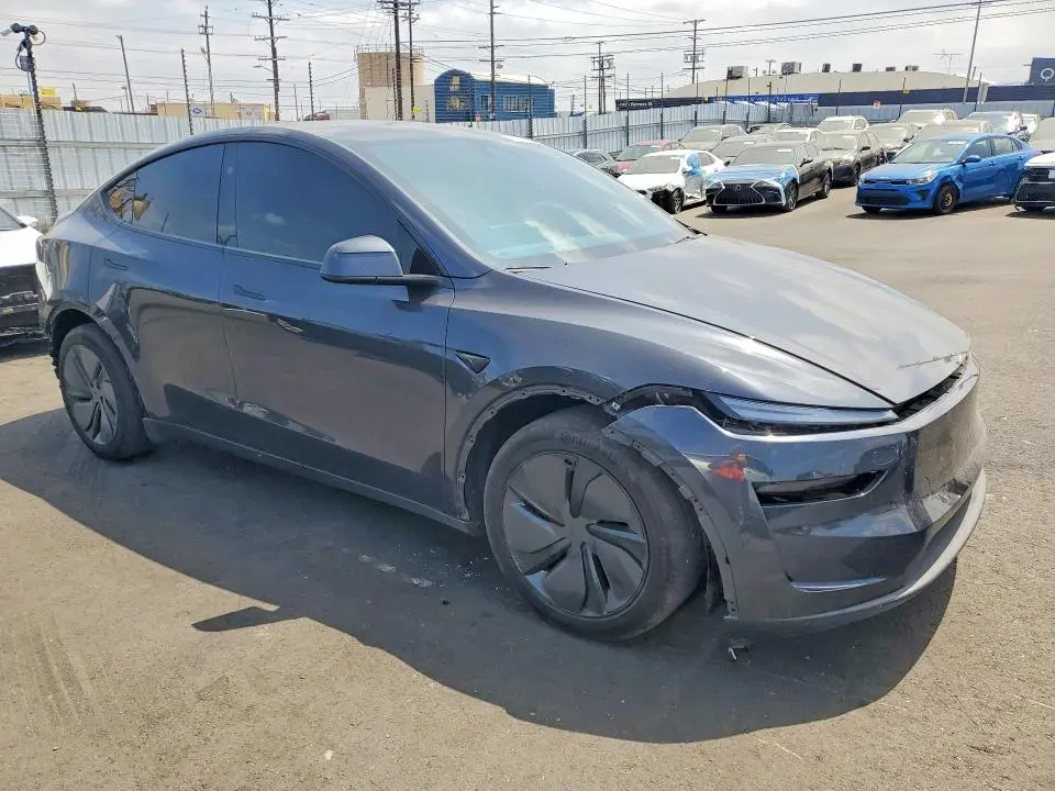 2026 TESLA MODEL Y   