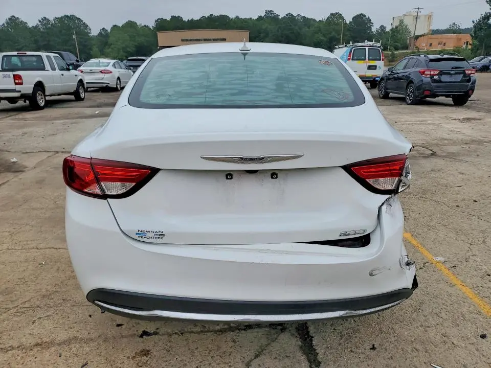 2016 CHRYSLER 200 LIMITED  