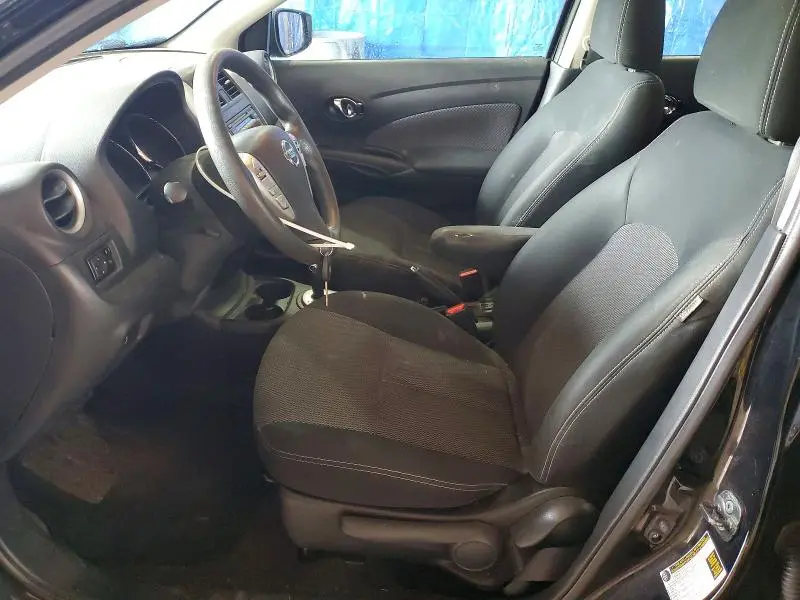 2015 NISSAN VERSA 1.6 SV  