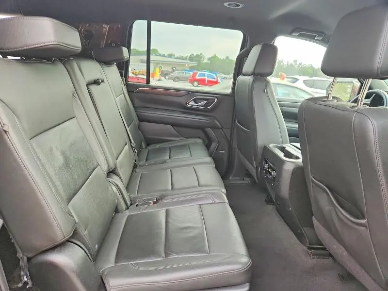 2023 CHEVROLET SUBURBAN C1500 LT  