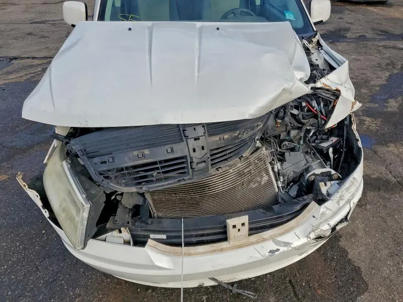 2010 DODGE JOURNEY SXT  