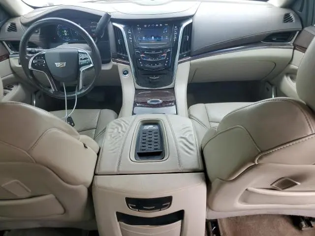 2016 CADILLAC ESCALADE LUXURY  