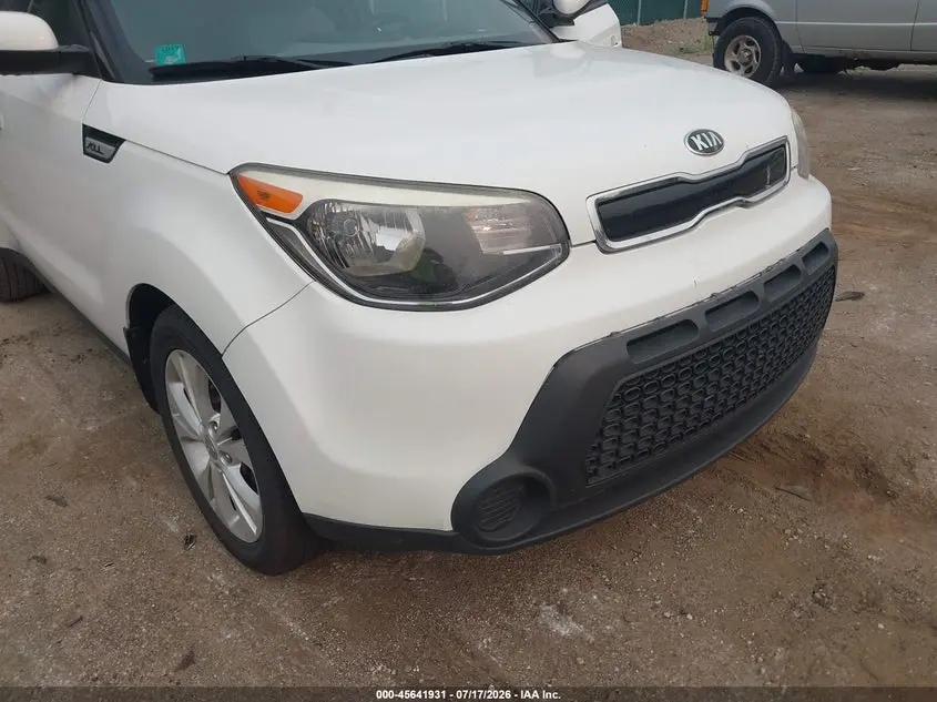 2015 KIA SOUL +