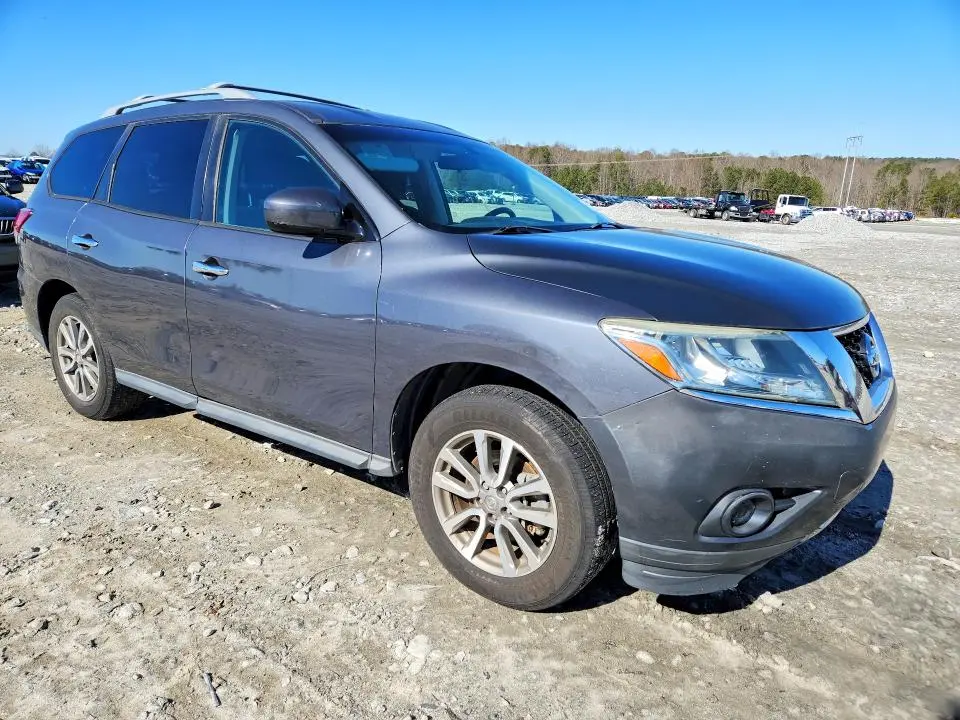 2013 NISSAN PATHFINDER S  