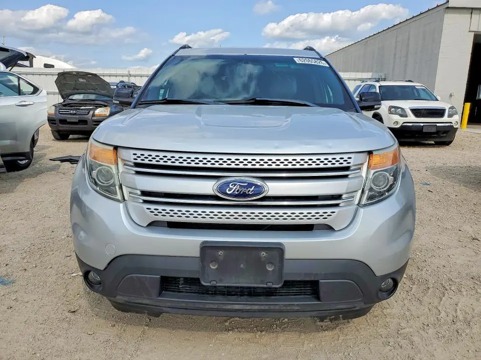 2014 FORD EXPLORER XLT  