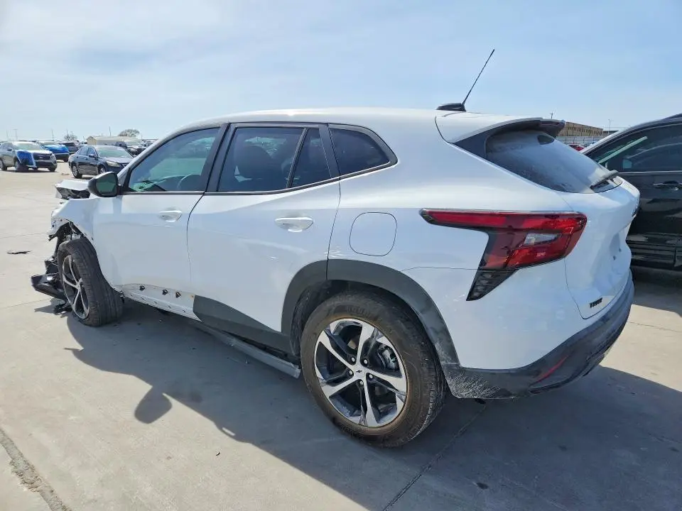 2025 CHEVROLET TRAX 1RS  