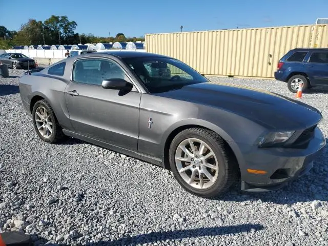 2011 FORD MUSTANG