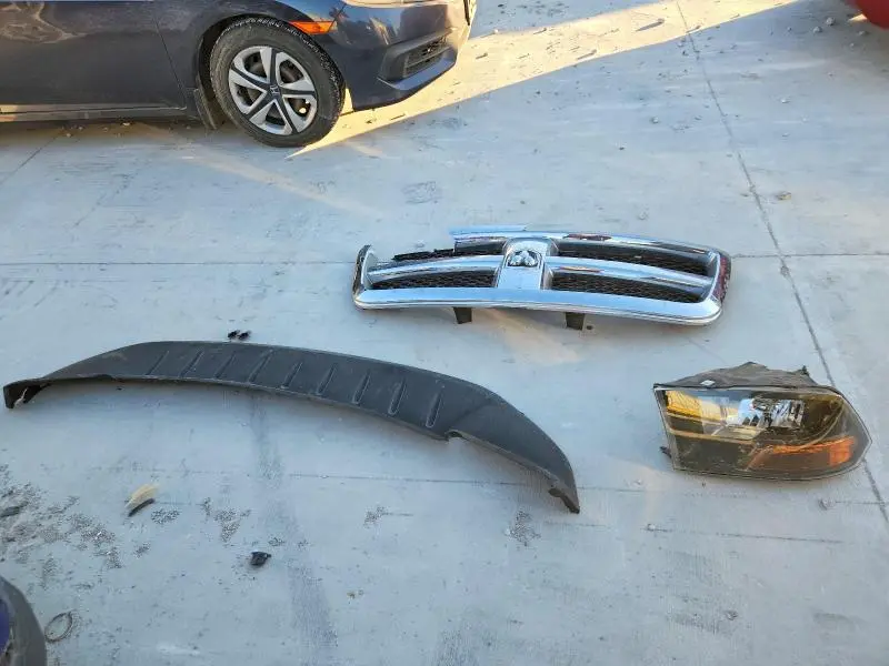 2012 DODGE RAM 1500 SLT  