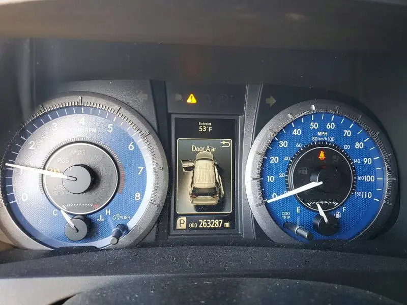 2015 TOYOTA SIENNA LIMITED PREMIUM 7-PASSENGER  