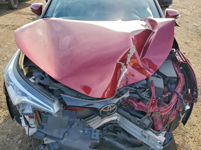 2018 TOYOTA C-HR XLE  