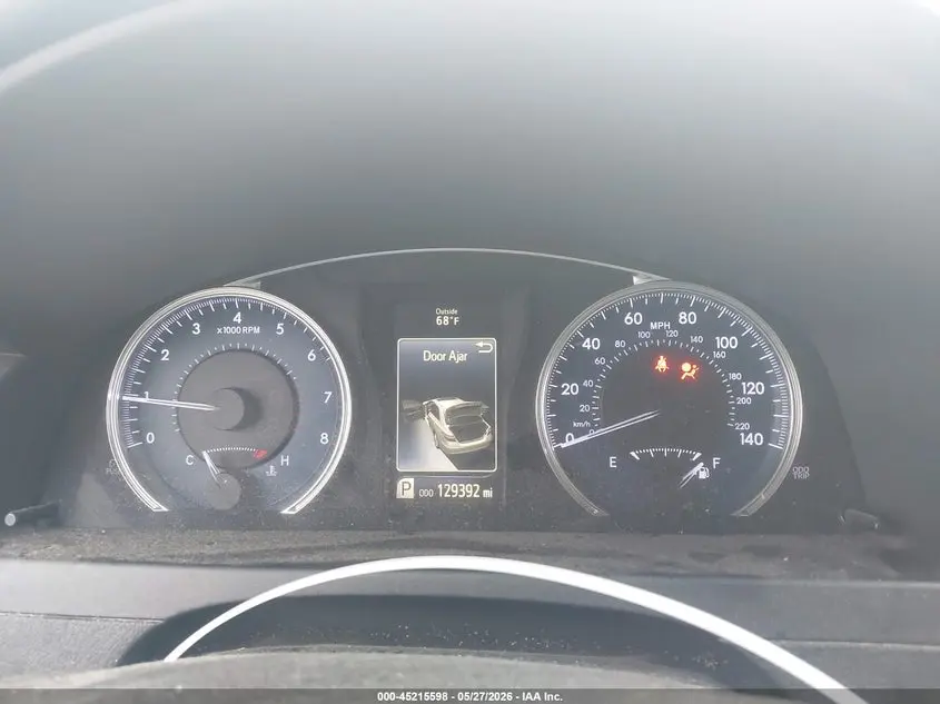 2016 TOYOTA CAMRY LE