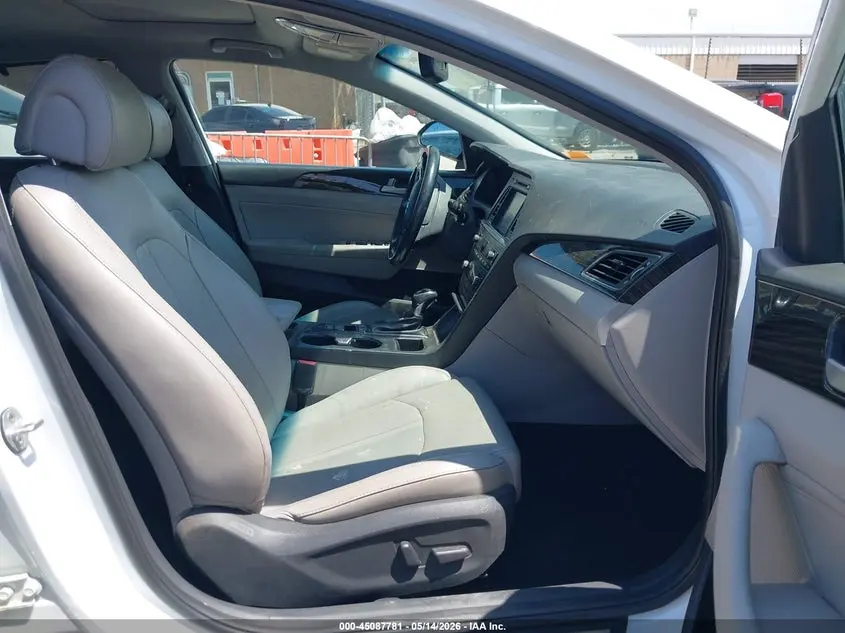 2017 HYUNDAI SONATA LIMITED