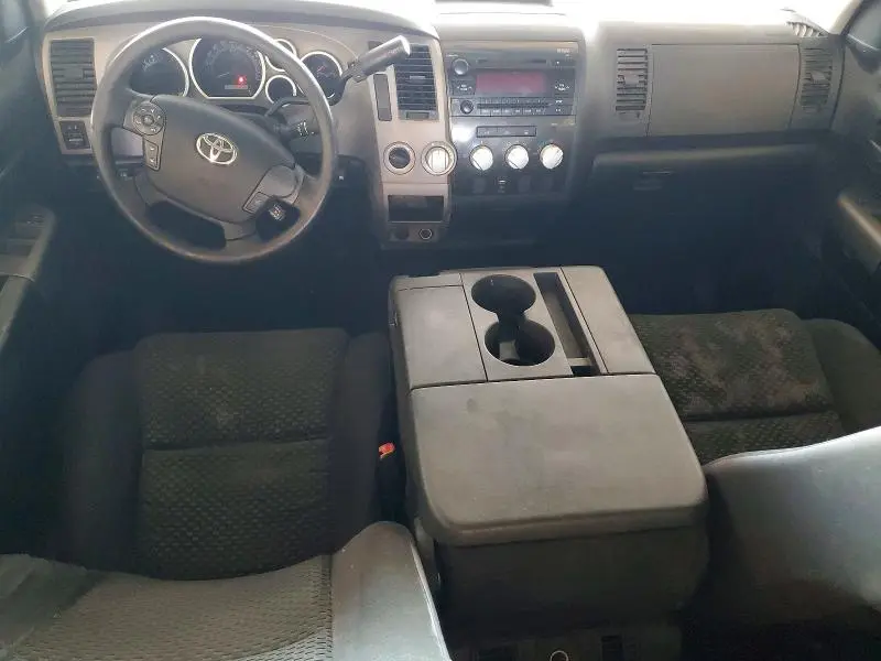2013 TOYOTA TUNDRA CREWMAX SR5  