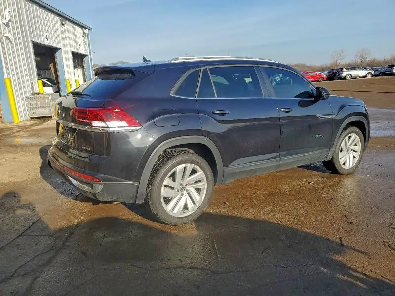 2022 VOLKSWAGEN ATLAS CROSS SPORT SE  