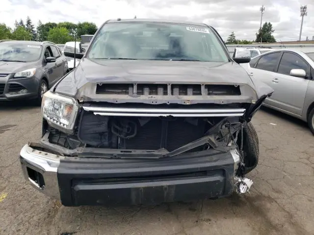 2017 TOYOTA TUNDRA CREWMAX LIMITED  