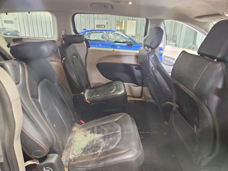 2017 CHRYSLER PACIFICA TOURING L  
