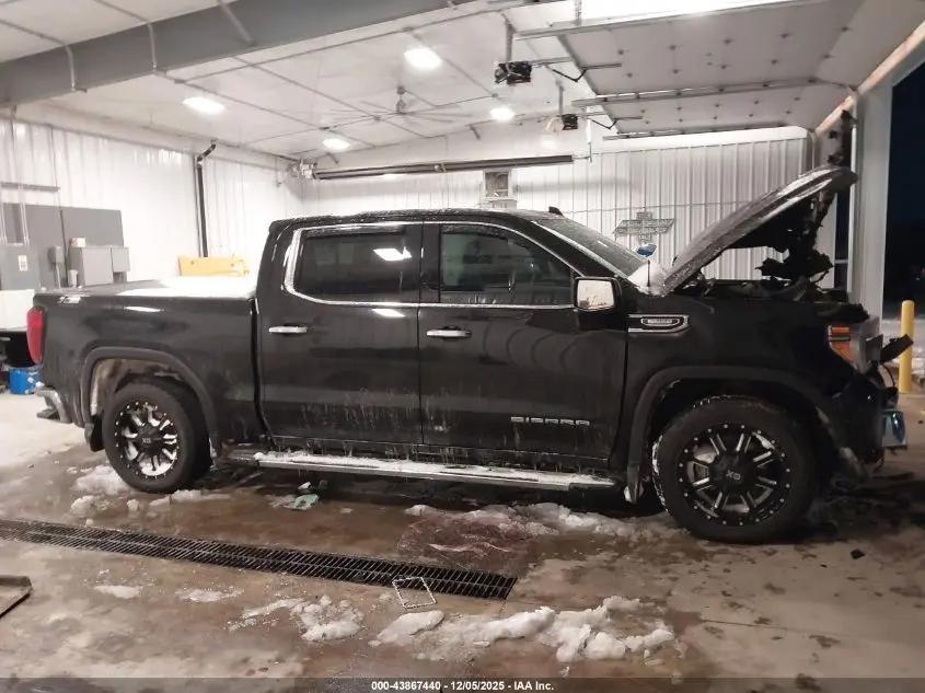 2021 GMC SIERRA 1500 4WD  SHORT BOX SLT