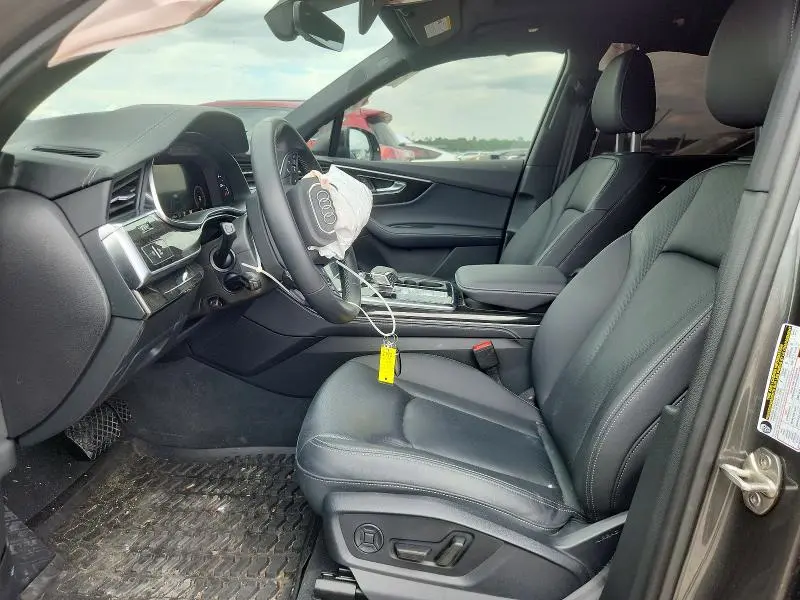 2025 AUDI Q7   