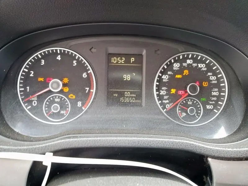 2014 VOLKSWAGEN PASSAT S  