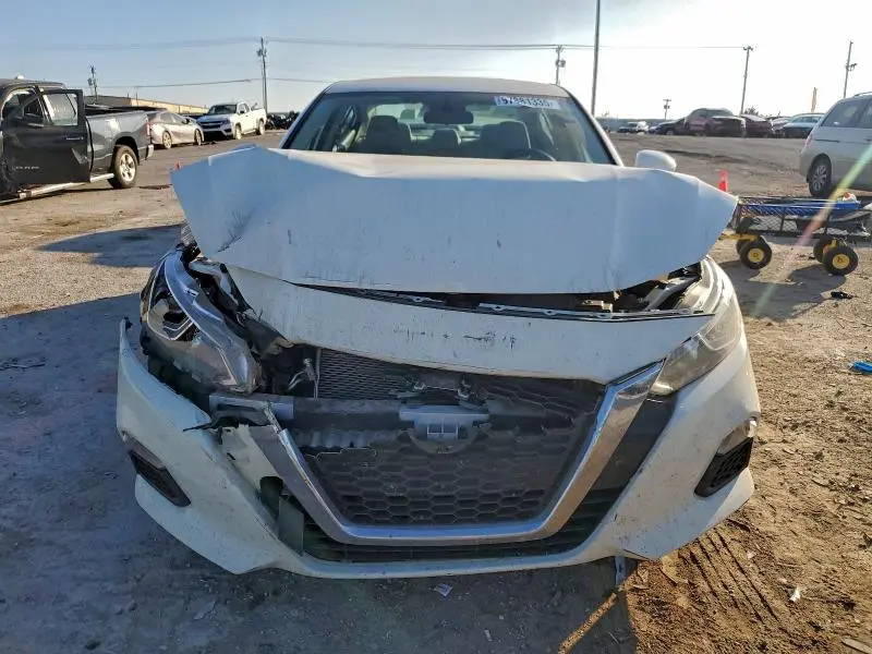 2019 NISSAN ALTIMA S  