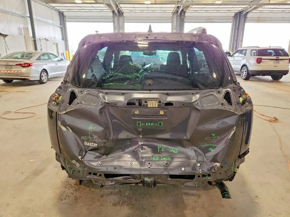 2016 TOYOTA RAV4 HV XLE  
