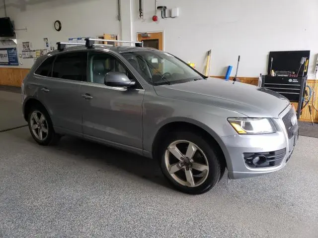 2011 AUDI Q5 PREMIUM PLUS  