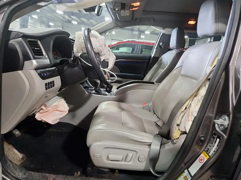 2015 TOYOTA HIGHLANDER LIMITED PLATINUM  