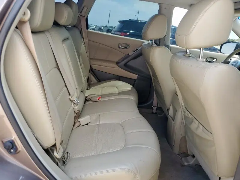 2014 NISSAN MURANO S  