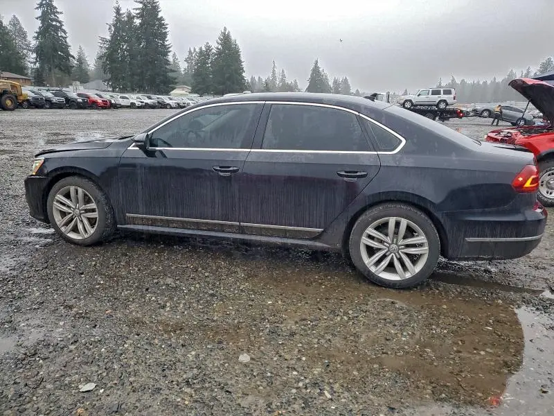 2017 VOLKSWAGEN PASSAT SE  