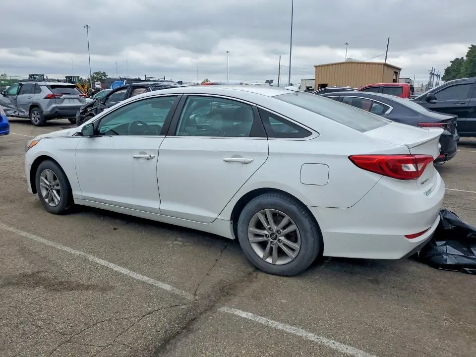 2015 HYUNDAI SONATA SE  