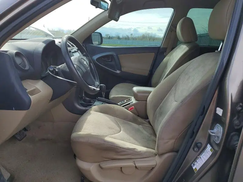 2010 TOYOTA RAV4 BASE  