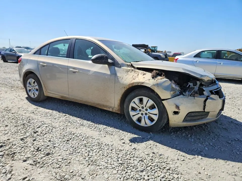2012 CHEVROLET CRUZE LS  