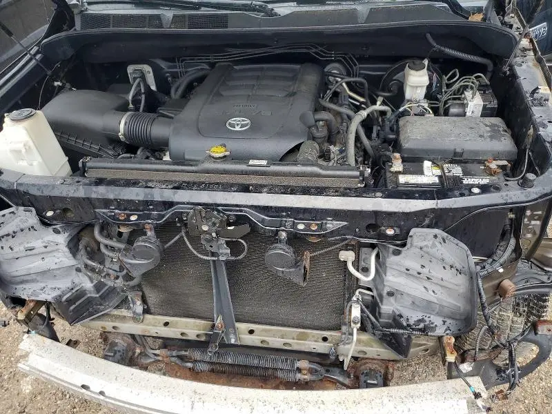 2016 TOYOTA TUNDRA SR5  