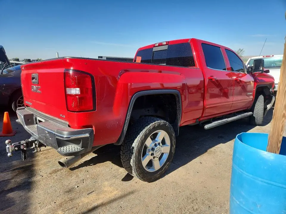 2018 GMC SIERRA K2500 SLE  