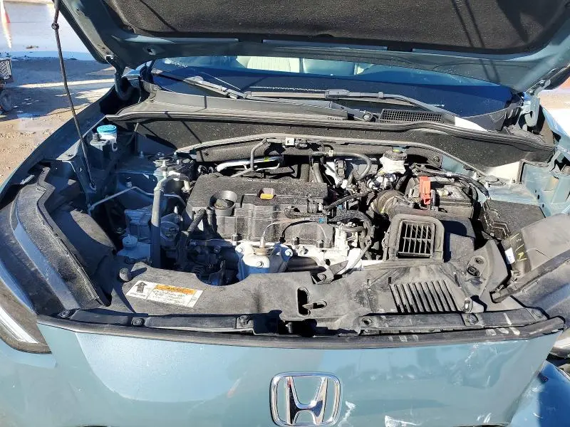 2025 HONDA HR-V LX  