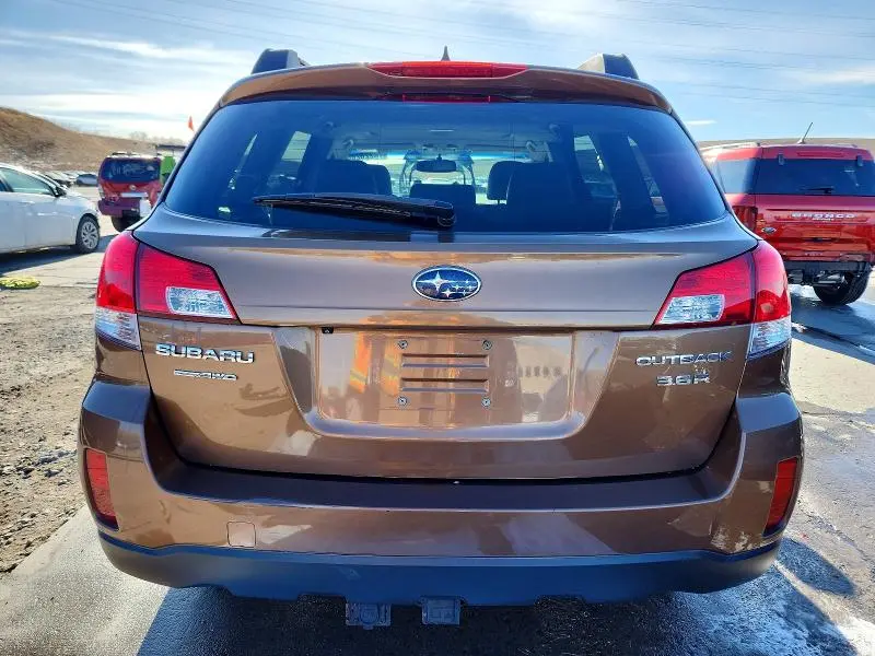 2012 SUBARU OUTBACK 3.6R LIMITED  