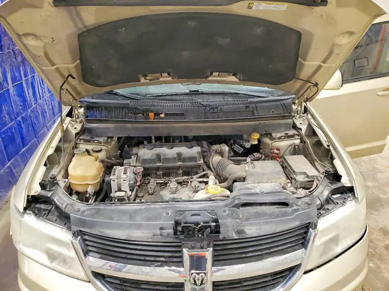 2010 DODGE JOURNEY SXT  
