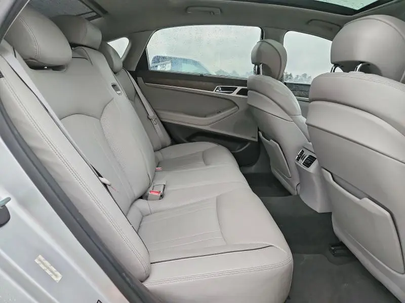 2015 HYUNDAI GENESIS 3.8L  