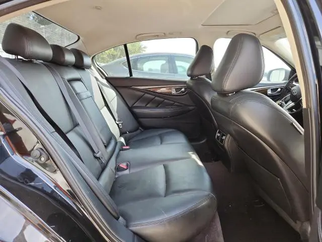 2018 INFINITI Q50 LUXE