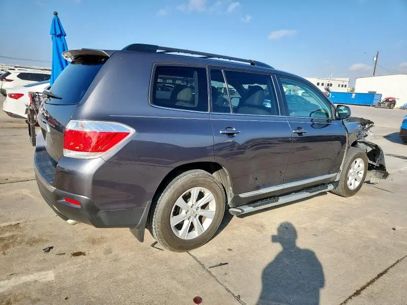 2013 TOYOTA HIGHLANDER BASE  