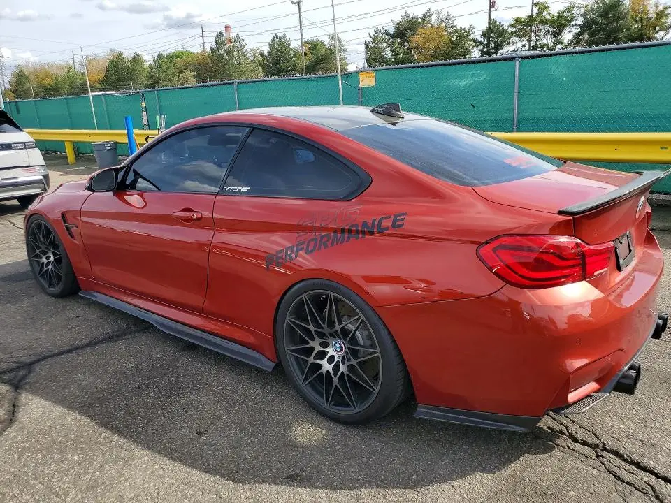 2018 BMW M4   