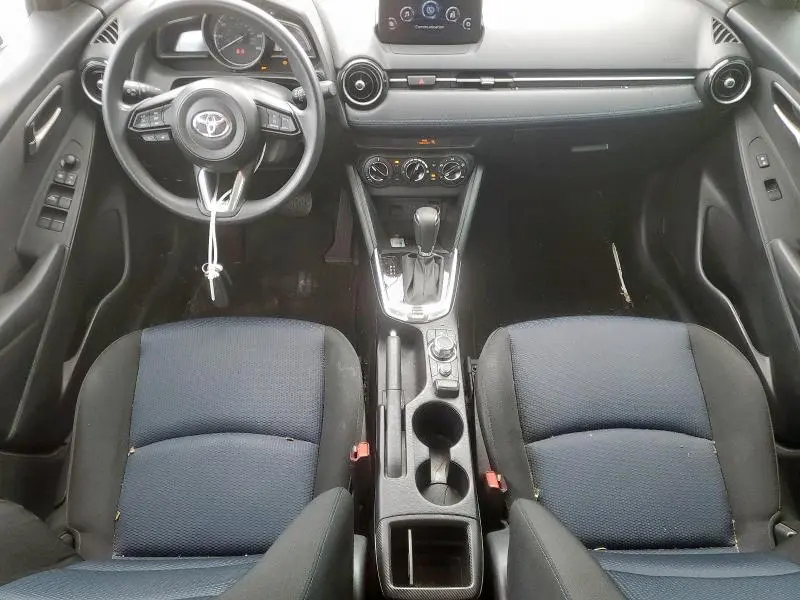 2019 TOYOTA YARIS L  
